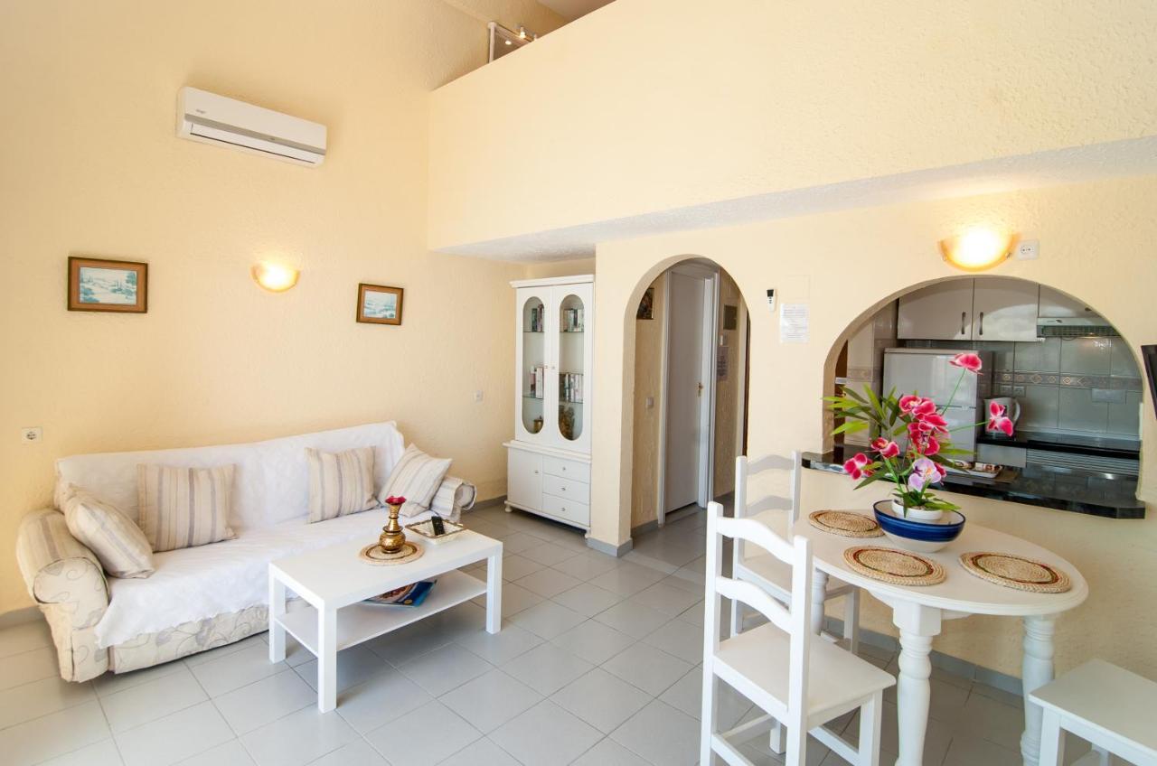 Skol 911A 1 Bedroom Duplex With Sea Views Marbella Exterior photo